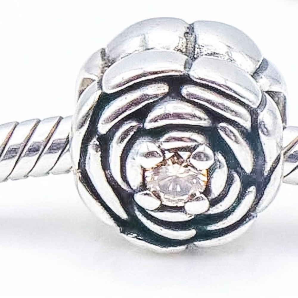 COPY - Pandora BLOOMING ROSE charm 925 silver